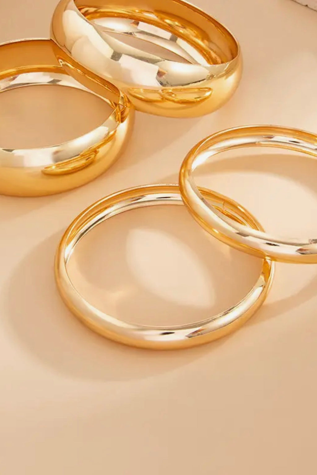 Chic Gold Bangles Set
